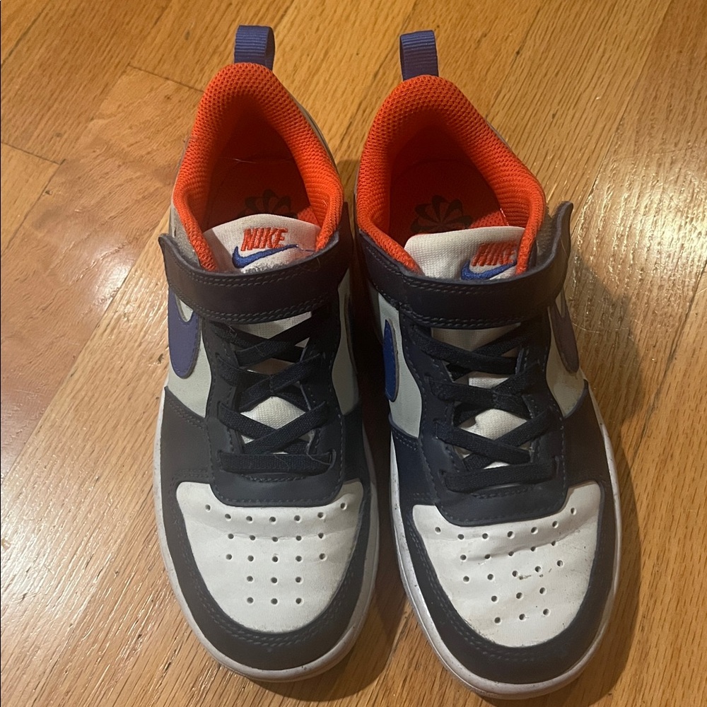 Nike Navy and White Shoes with Orange Lining